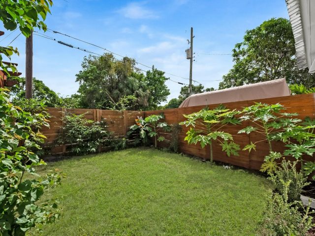 Home for rent at 308 SW 1st Street - photo 6606561