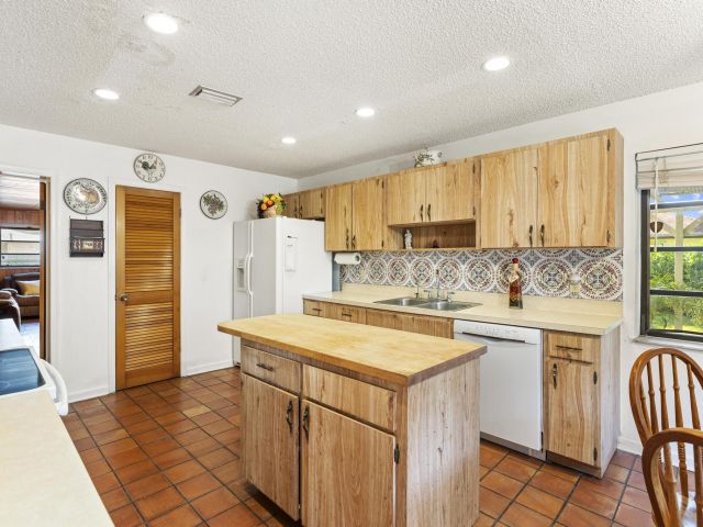 Home for sale at 2282 Palmetto Road - photo 6606284