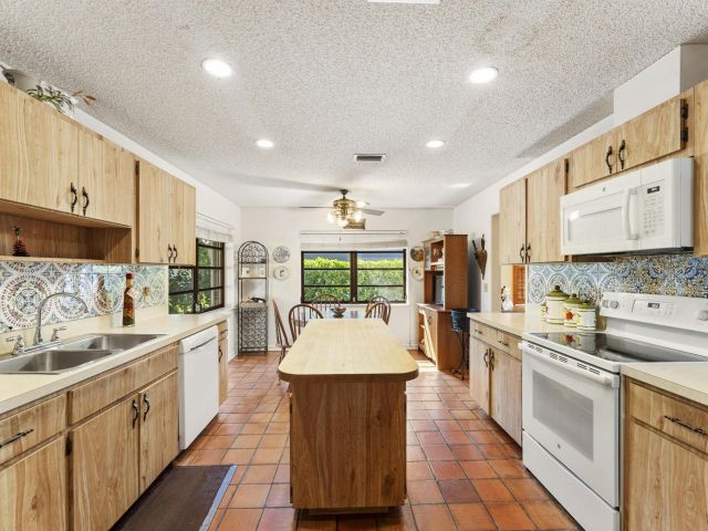 Home for sale at 2282 Palmetto Road - photo 6606286