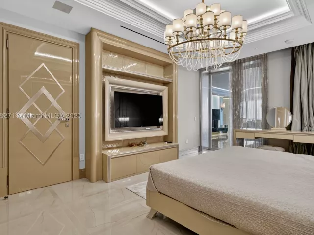 3-bedroom condo for sale in Bal Harbour -  - MondialRealty
