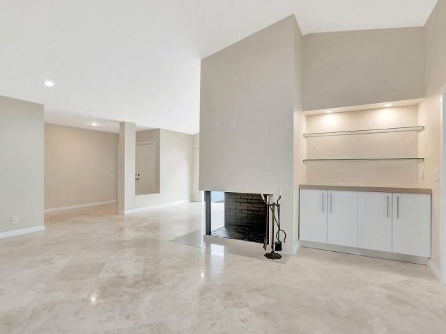 Home for sale at 6740 Lago Vista Terrace - photo 6786729