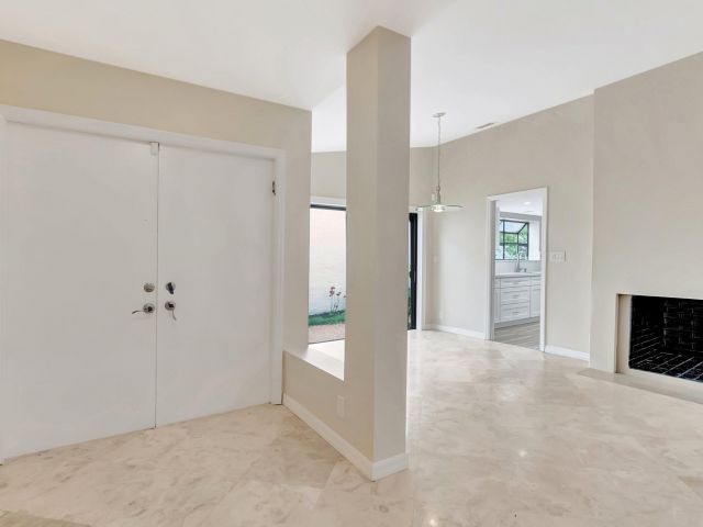 Home for sale at 6740 Lago Vista Terrace - photo 6786735