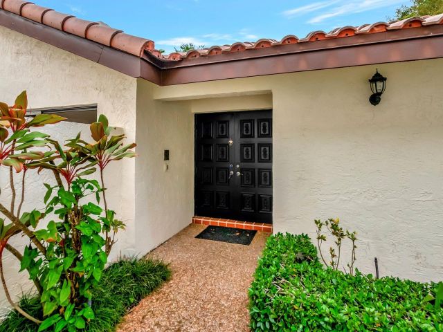 Home for sale at 6740 Lago Vista Terrace - photo 6786736