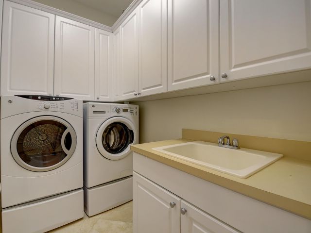 Home for rent at 1120 Ocean Terrace - photo 6607752