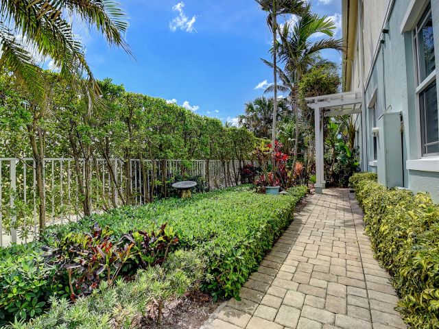 Home for rent at 1120 Ocean Terrace - photo 6607764