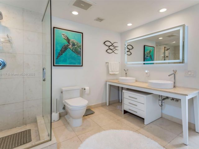 Apartment for sale  Unit #2502 - photo 6606953