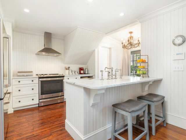 Home for sale at 441 33rd Street - photo 6606328