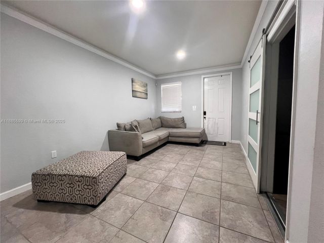 3-bedroom home for rent in Homestead - 159 SE 34th Ave - MondialRealty