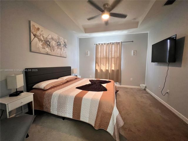 3-bedroom home for rent in Homestead - 159 SE 34th Ave - MondialRealty