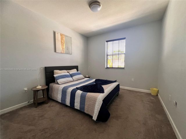 3-bedroom home for rent in Homestead - 159 SE 34th Ave - MondialRealty