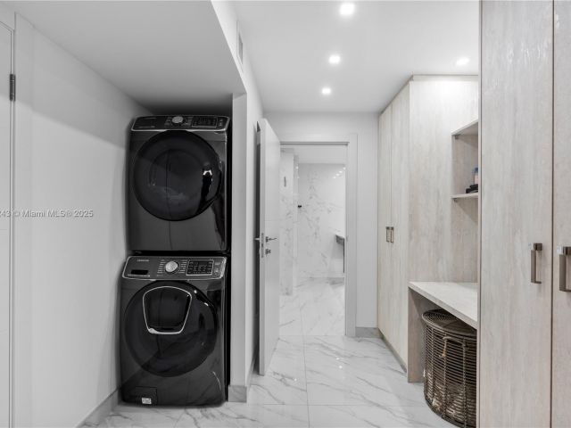 Apartment for sale  Unit #2127 - photo 6607724