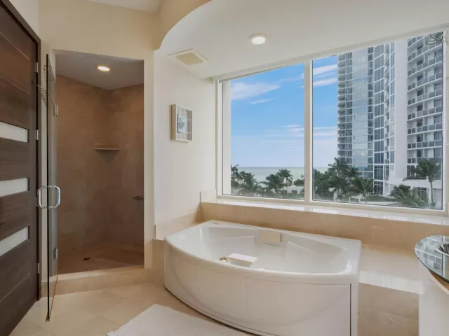 3-bedroom condo for sale in Sunny Isles Beach - 18101 Collins Avenue 801 - MondialRealty
