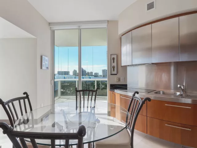3-bedroom condo for sale in Sunny Isles Beach - 18101 Collins Avenue 801 - MondialRealty