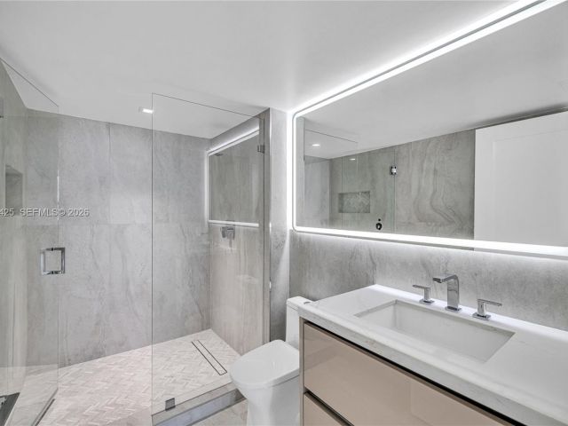 Apartment for sale  Unit #1103 - photo 6614851