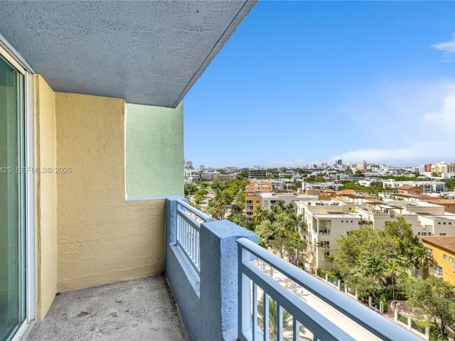 Apartment for sale  Unit #1103 - photo 6614852