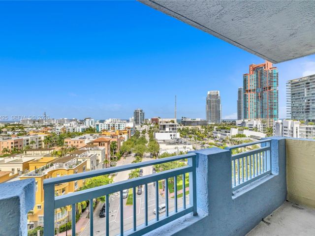 Apartment for sale  Unit #1103 - photo 6614854