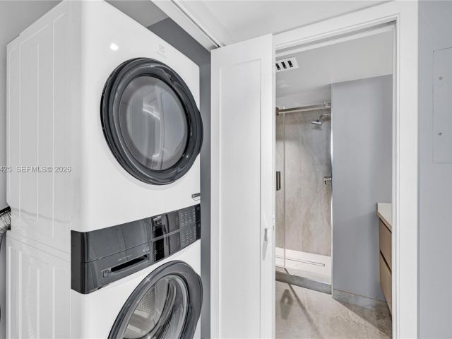 Apartment for sale  Unit #1103 - photo 6614867