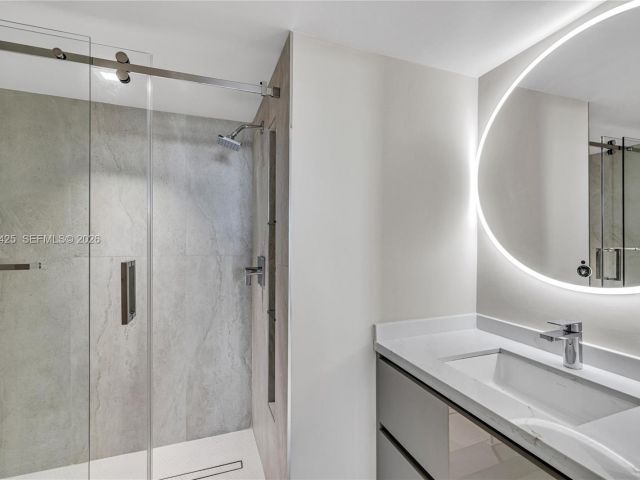 Apartment for sale  Unit #1103 - photo 6614868