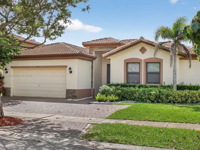 4-bedroom home for rent in Homestead - 3616 SE 2nd Dr - MondialRealty