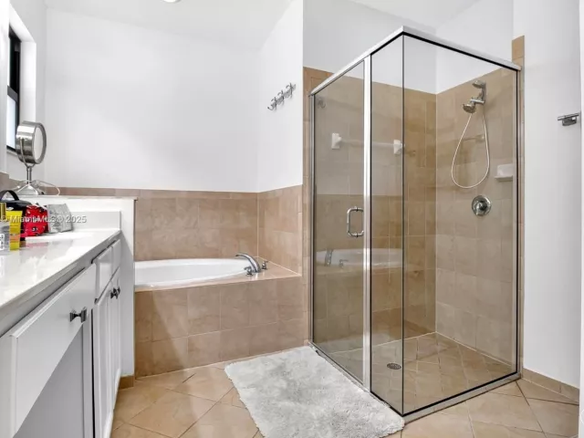 4-bedroom home for rent in Homestead - 3616 SE 2nd Dr - MondialRealty