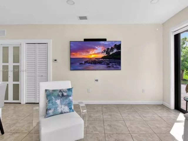 4-bedroom home for rent in Homestead - 3616 SE 2nd Dr - MondialRealty