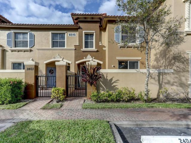 Home for rent at 6515 Diamond Springs Terrace 2404 - photo 6606397