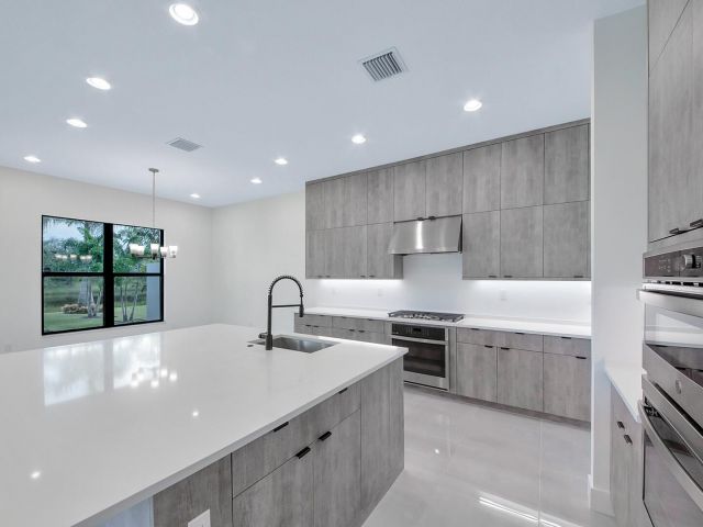 Home for sale at 20302 Somerset Hills Drive - photo 6644661