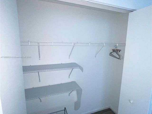 Apartment for sale  Unit #3304 - photo 6607010