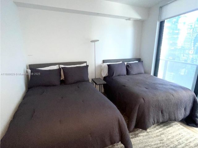 Apartment for sale  Unit #3304 - photo 6607013