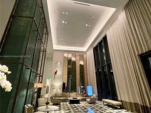 Apartment for sale  Unit #3304 - photo 6607023