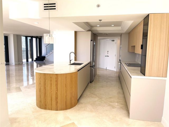 Apartment for sale  Unit #UPH-03 - photo 6619044