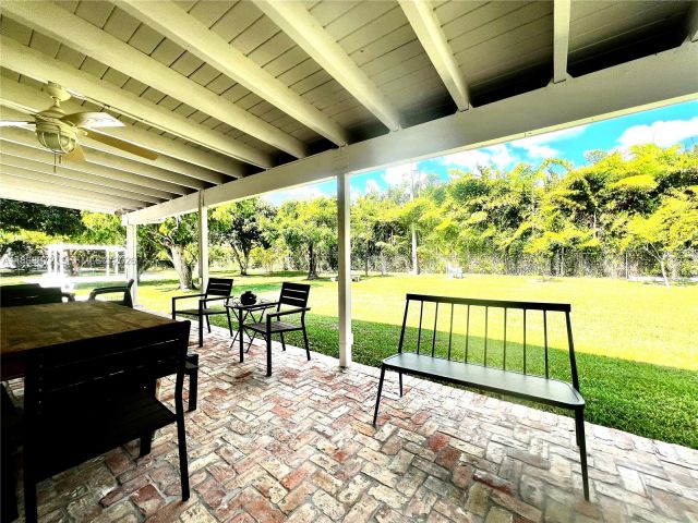 Home for sale at 7500 SW 81st Ave - photo 7526672