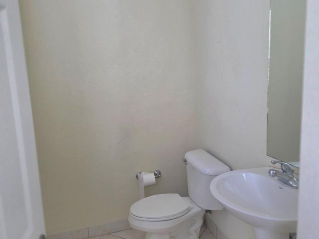 Home for rent at 603 N Street - photo 6608555