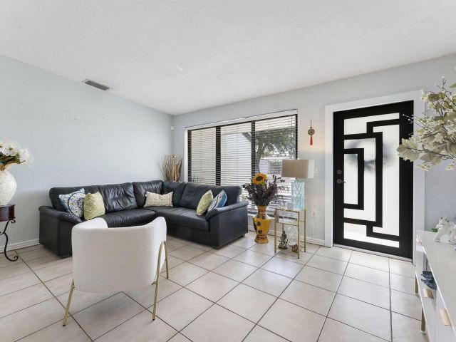 Home for sale at 400 NW 98th Avenue - photo 6620997