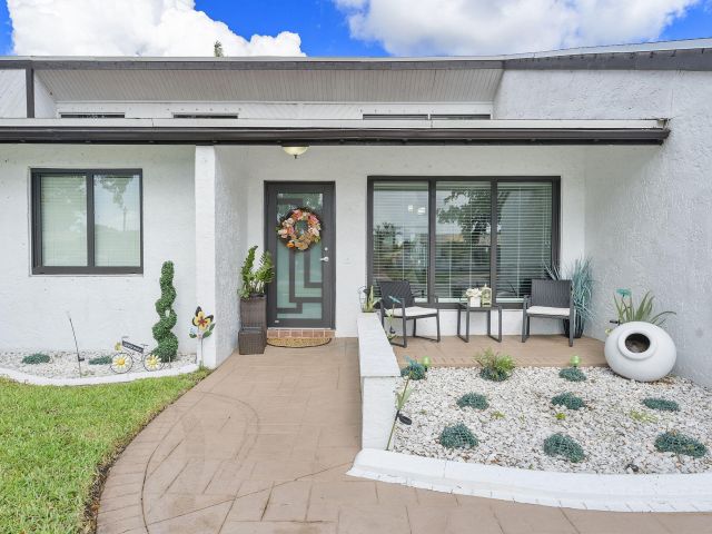 Home for sale at 400 NW 98th Avenue - photo 6620998