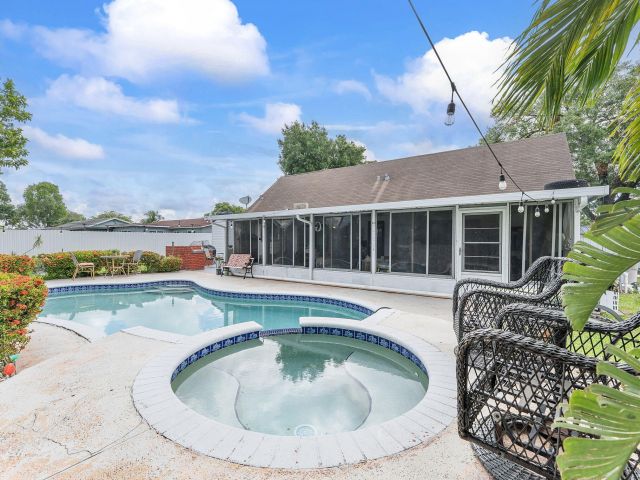 Home for sale at 400 NW 98th Avenue - photo 6621000