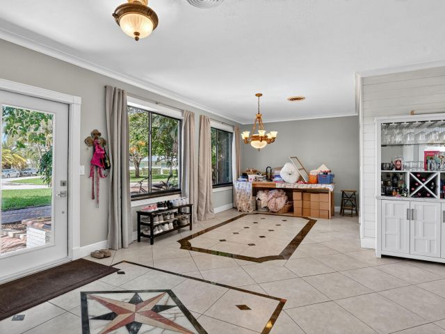 Home for sale at 1517 SE 4th Court - photo 6622048