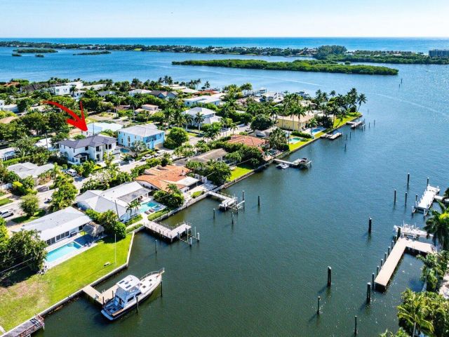 Home for sale at 109 Arlington Place - photo 6628093