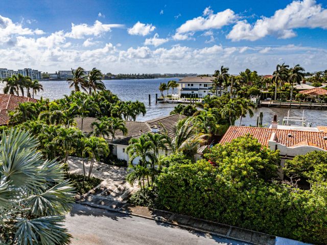 Home for sale at 109 Arlington Place - photo 6628095