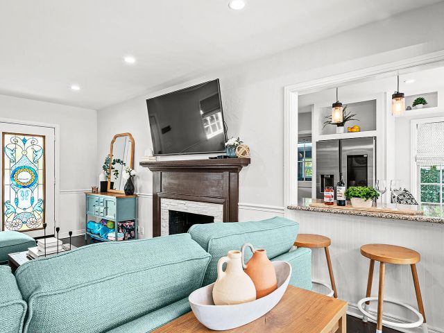 Home for sale at 4206 Washington Road - photo 6626123