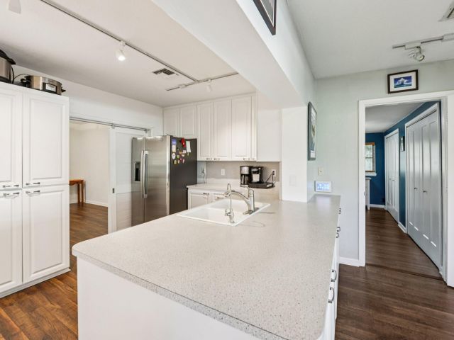 Home for sale at 221 NE 17th Street - photo 6608953