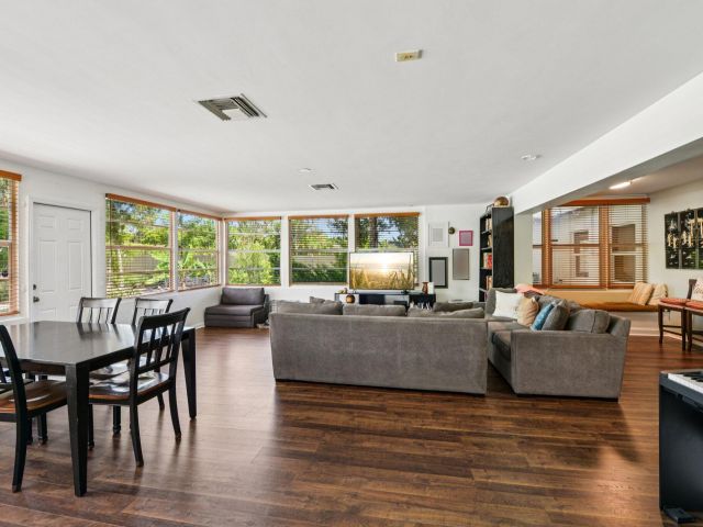 Home for sale at 221 NE 17th Street - photo 6608956