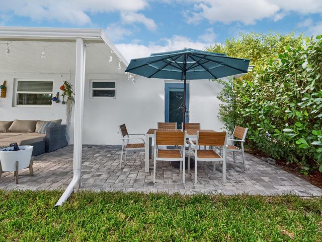 Home for sale at 217 E 23rd Street - photo 6622298