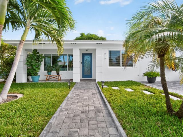 Home for sale at 217 E 23rd Street - photo 6622306