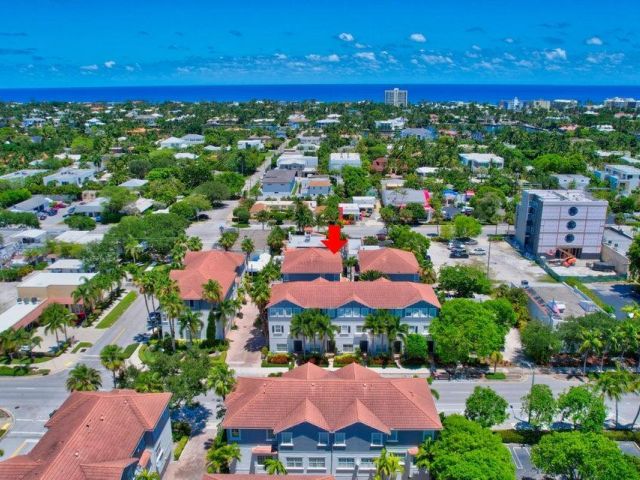 Home for rent at 295 NE 5th Avenue 31 - photo 6608974