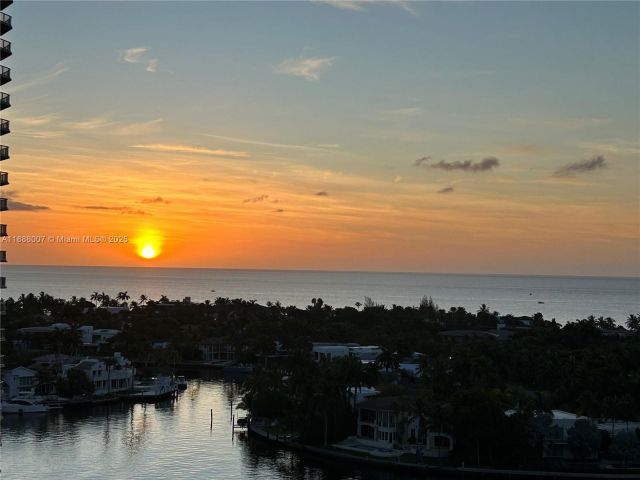 Apartment for sale  Unit #1409 - photo 6608594