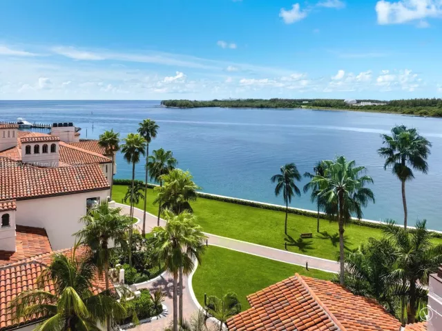 3-bedroom condo for rent in Miami - 2331 Fisher Island Dr 4301 - MondialRealty