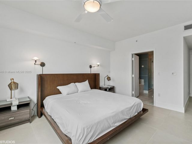 Apartment for sale  Unit #3903 - photo 6612479