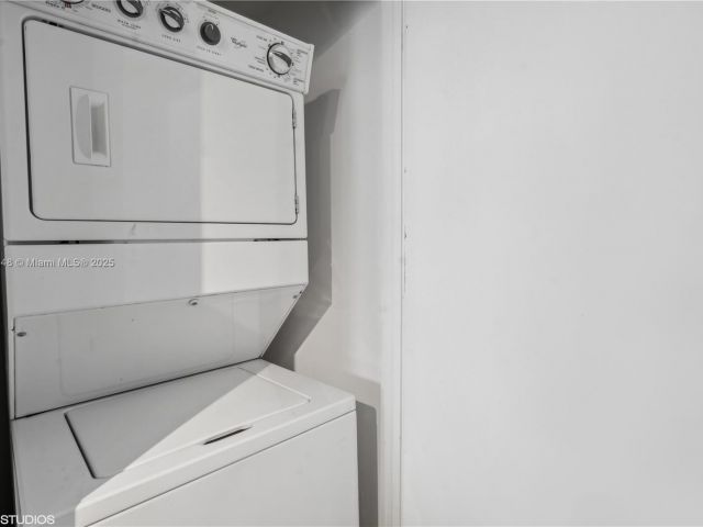 Apartment for sale  Unit #3903 - photo 6612484