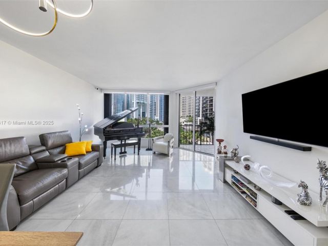 Apartment for sale  Unit #A710 - photo 6609686